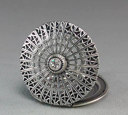 Medaillon rund mit Kristallstein in silber inkl. Fotoservice